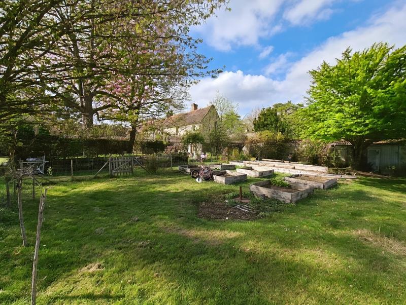 Maison - 316 m² - 9 pièces