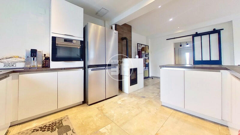 Maison - 120 m² - 6 pièces