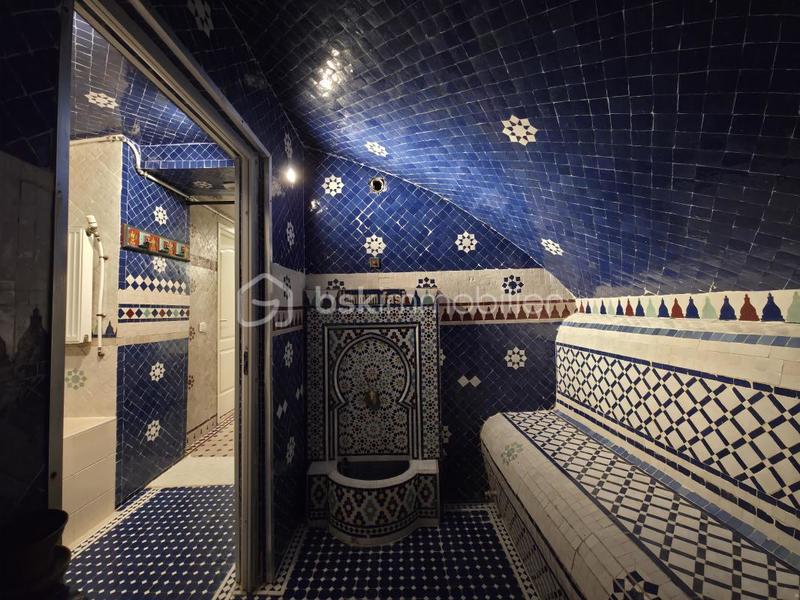 Bureau - 90 m² - 5 pièces