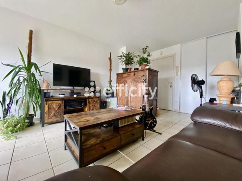 Appartement - 60 m² - 3 pièces