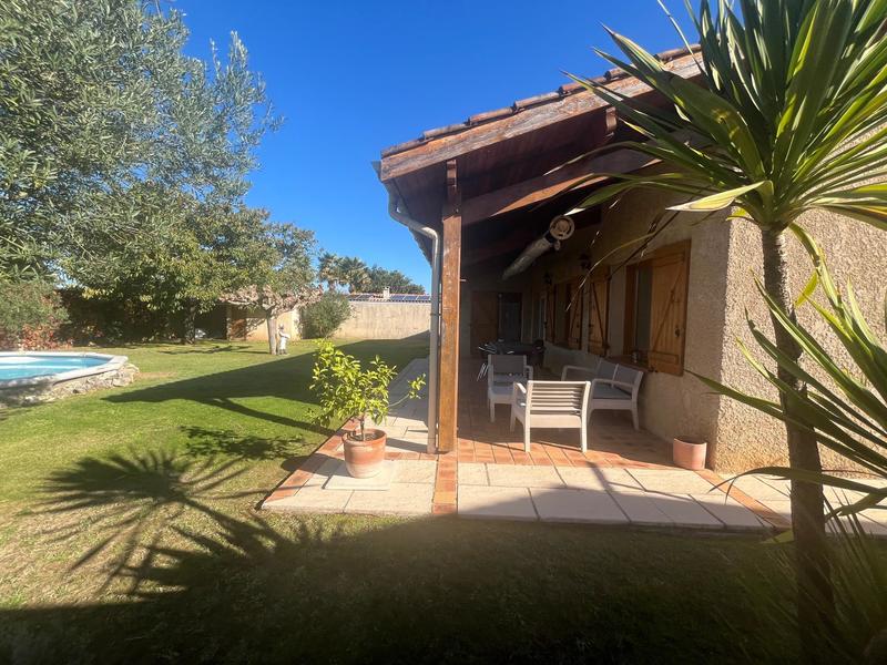 Maison - 105 m² - 4 pièces