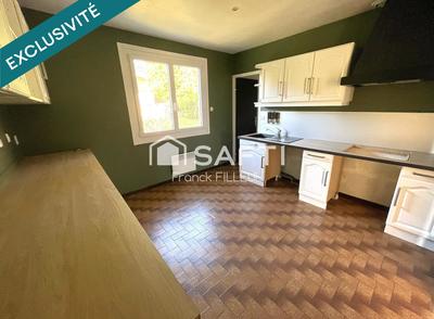 Maison - 95 m² - 4 pièces