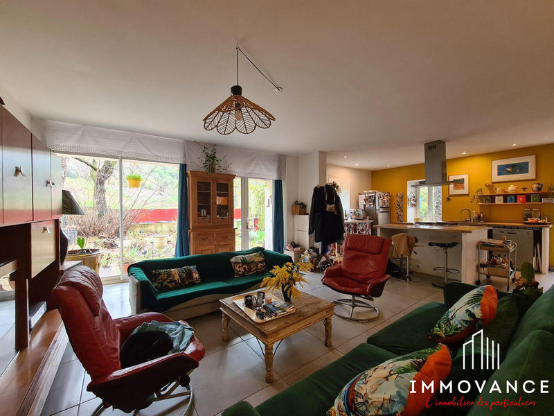 Mas - 274 m² - 9 pièces