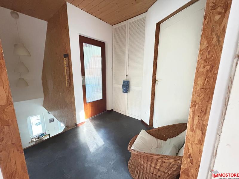 Maison - 104 m² - 5 pièces