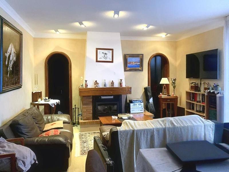 Maison - 187 m² - 7 pièces