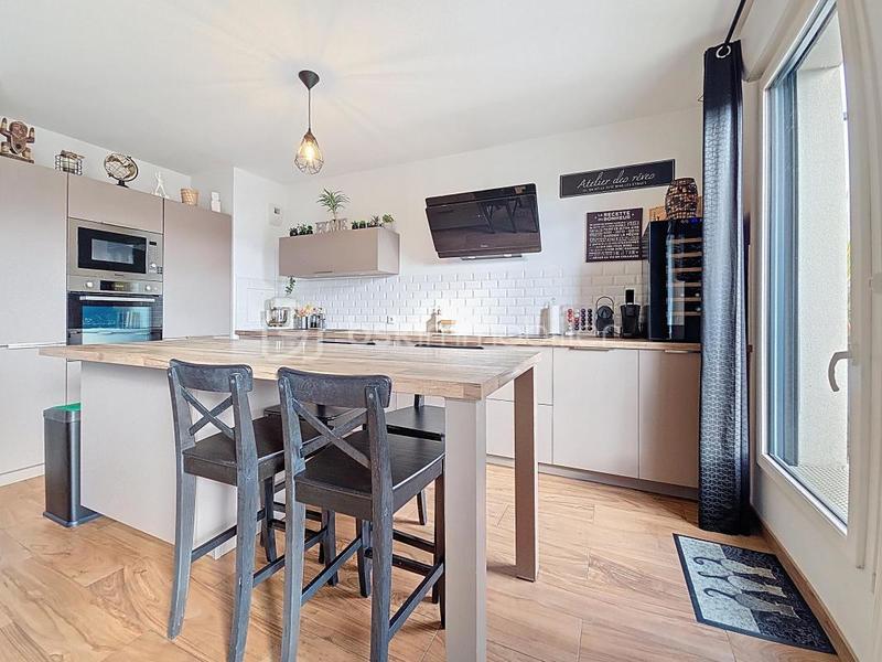 Appartement - 75 m² - 4 pièces