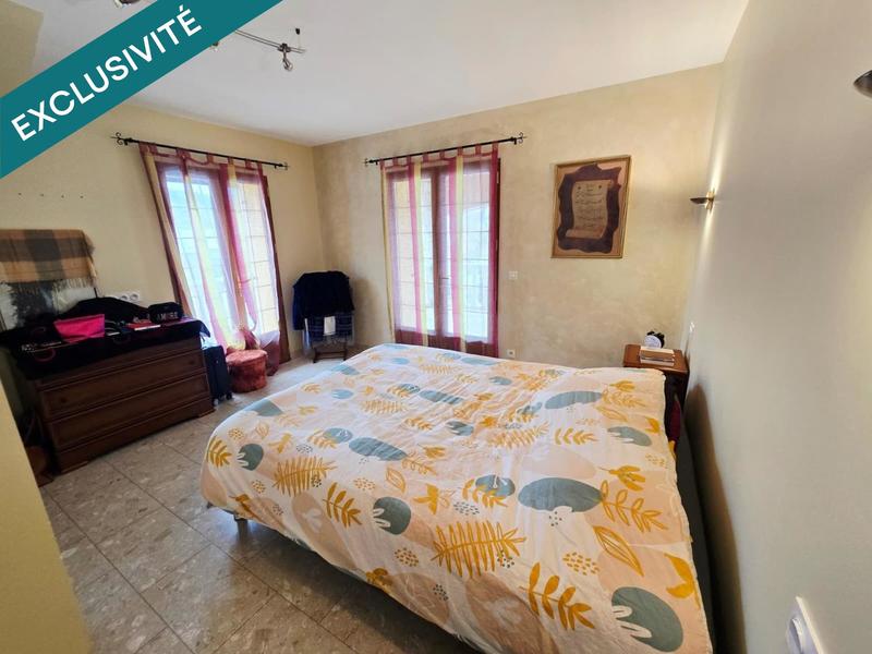 Villa - 226 m² - 7 pièces