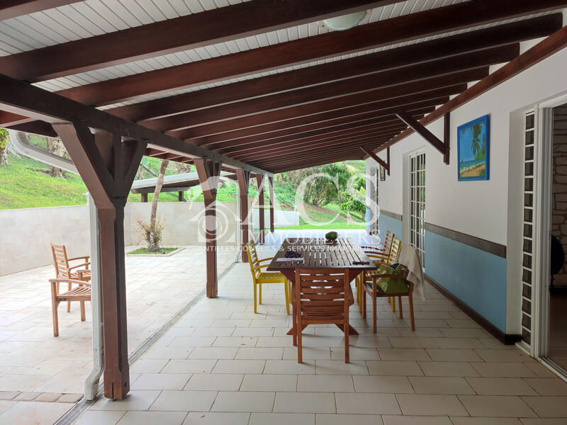 Maison - 134 m² - 5 pièces