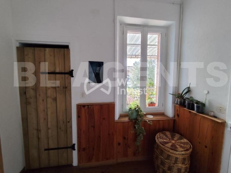 Appartement - 220 m² - 3 pièces