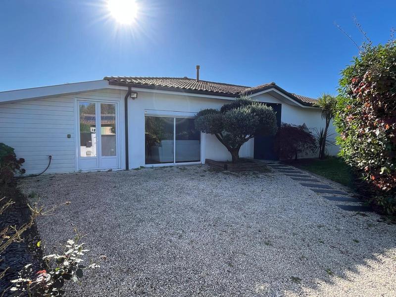 Maison - 152 m² - 5 pièces