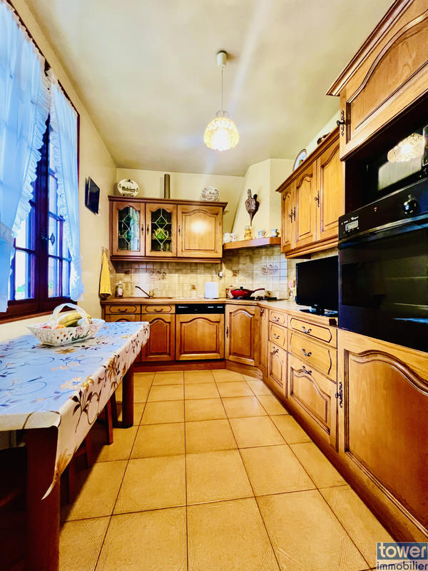 Maison - 163 m² - 7 pièces