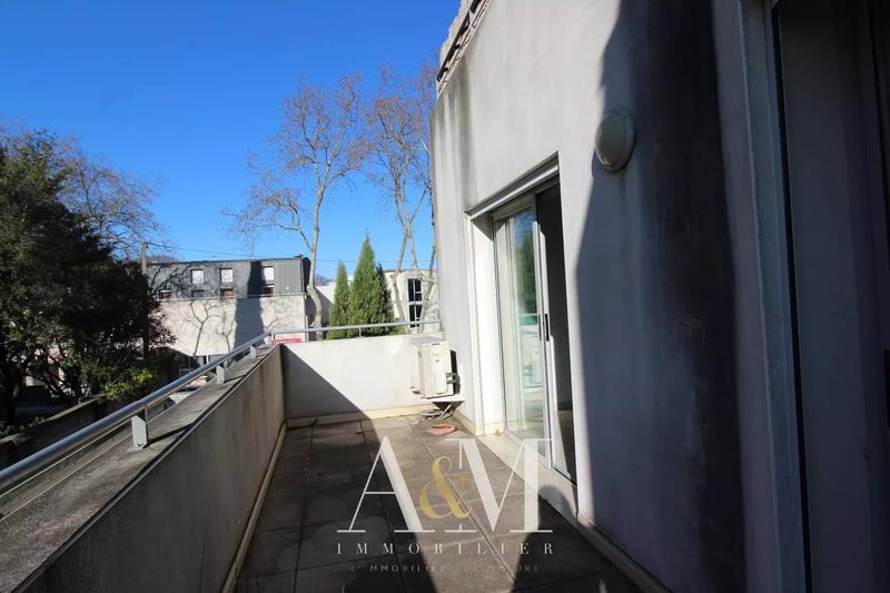 Appartement - 72 m² - 3 pièces