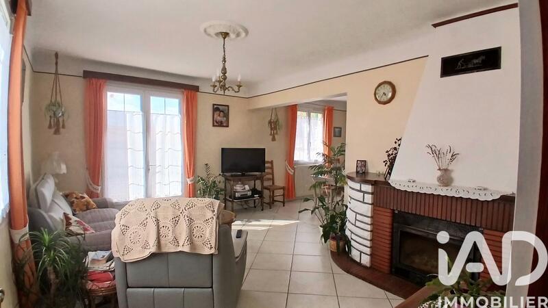 Maison - 97 m² - 5 pièces