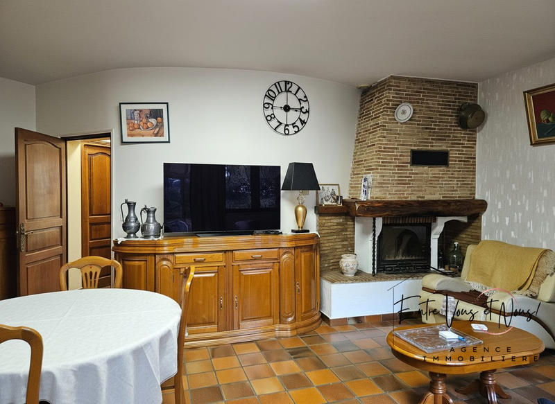 Villa - 234 m² - 10 pièces