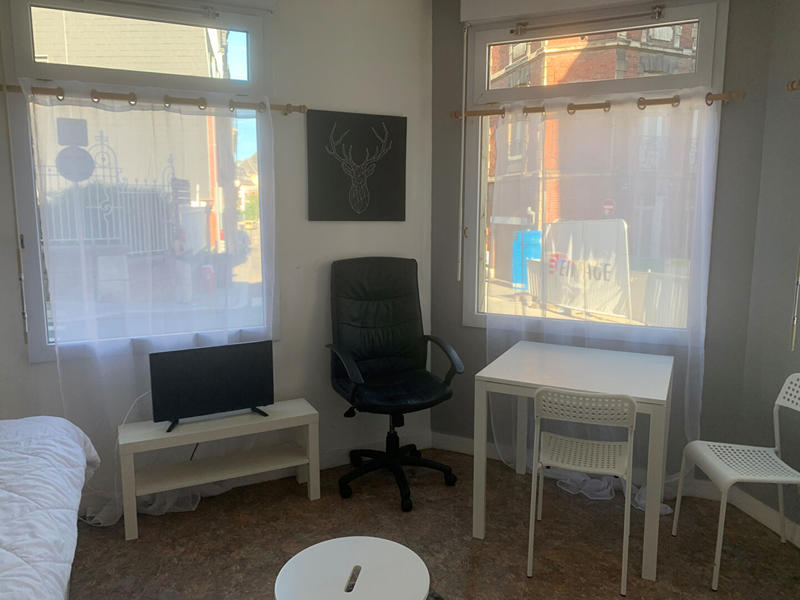 Local commercial - 17 m² - 1 pièce