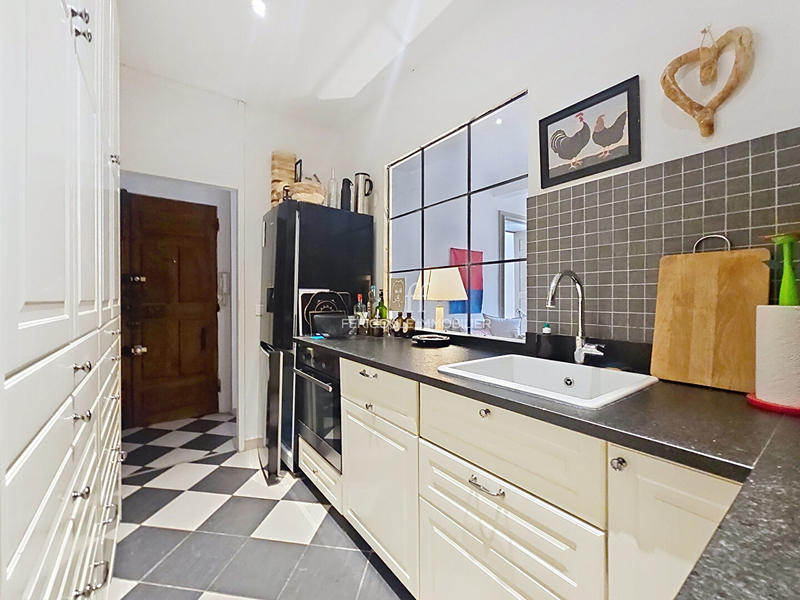 Appartement - 83 m² - 3 pièces