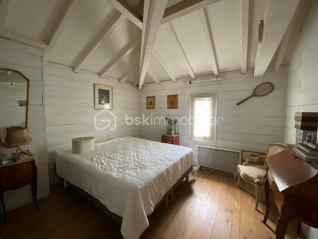 Maison en pierre - 235 m² - 8 pièces