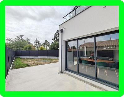 Maison - 106 m² - 5 pièces