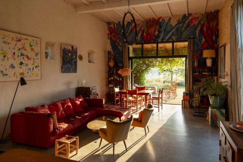 Propriété - 240 m² - 4 pièces