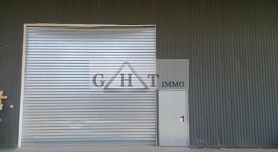 Entrepôt - 330 m²