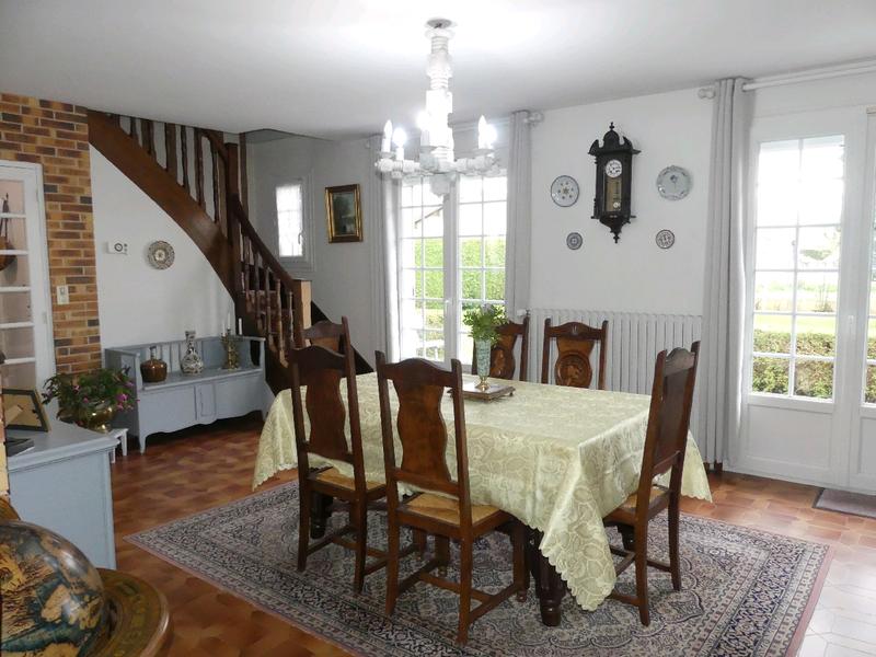 Pavillon - 138 m² - 7 pièces