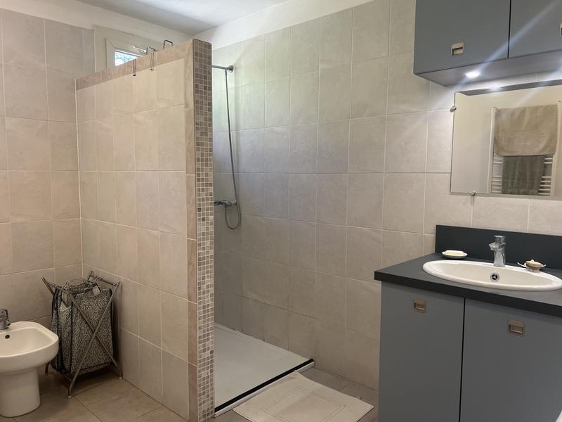 Maison traditionnelle - 110 m² - 3 pièces