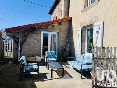 Maison - 90 m² - 4 pièces