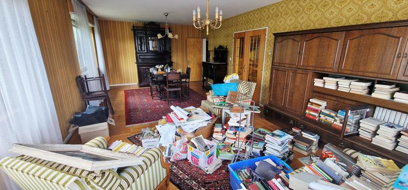 Maison traditionnelle - 230 m² - 8 pièces