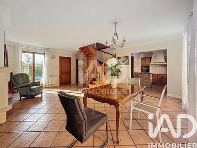 Maison - 97 m² - 4 pièces