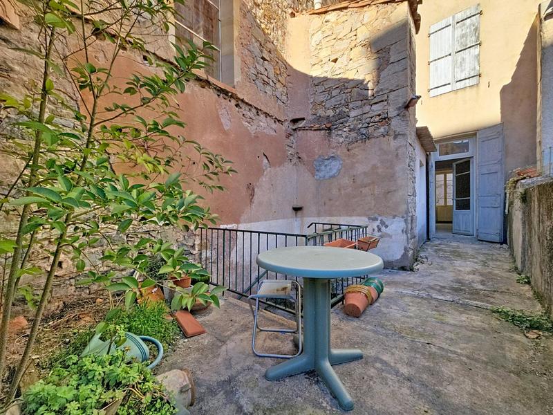 Maison de village - 120 m² - 5 pièces