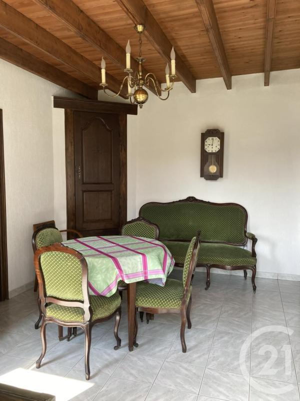 Maison - 210 m² - 11 pièces