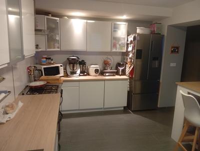 Maison - 220 m² - 4 pièces