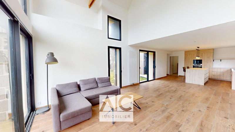 Maison - 184 m² - 7 pièces