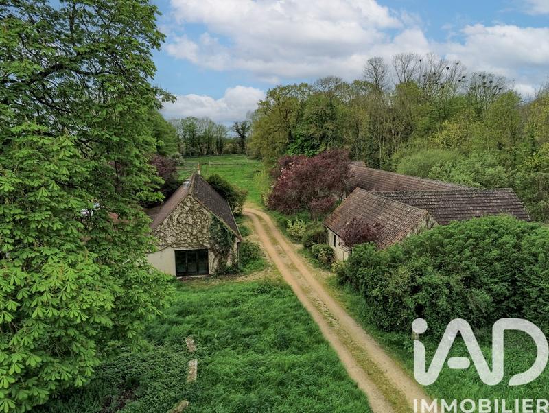 Château - 1 230 m² - 23 pièces