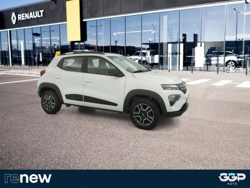 Dacia Spring Essential -23b