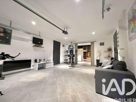 Maison de maîtres - 140 m² - 6 pièces