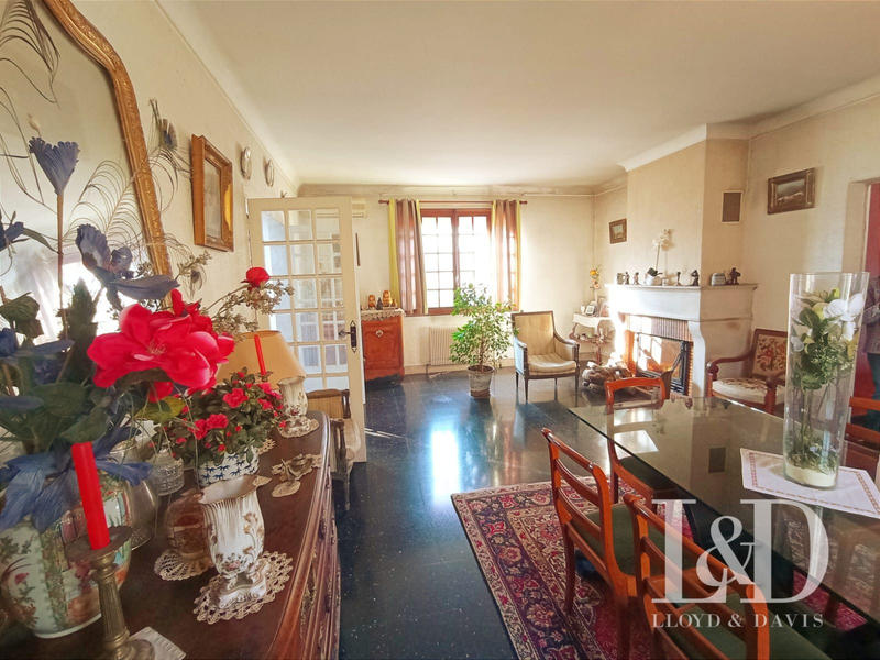 Maison - 170 m² - 6 pièces