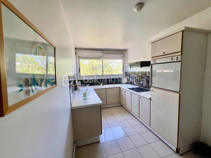 Appartement - 79 m² - 3 pièces