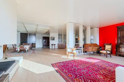 Appartement - 195 m² - 4 pièces