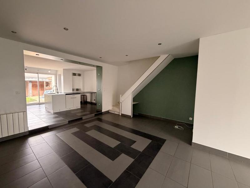 Maison - 98 m² - 3 pièces