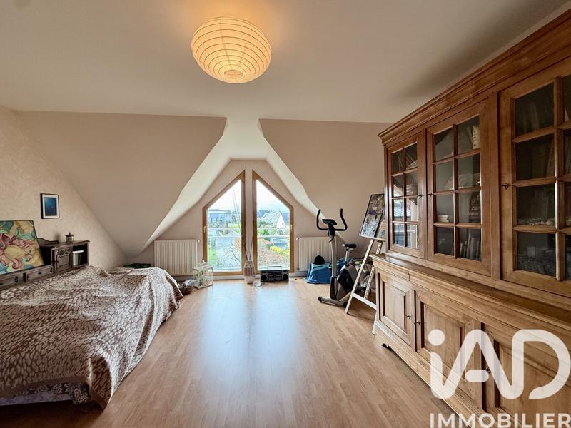 Maison - 168 m² - 7 pièces