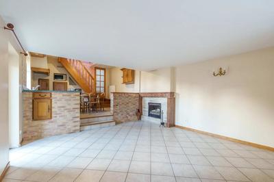 Propriété - 141 m² - 6 pièces