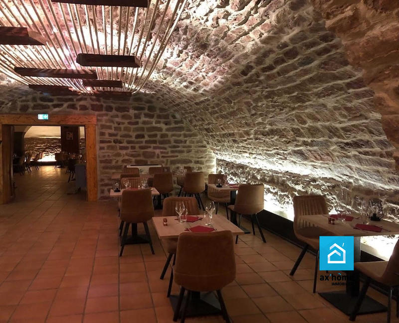 Local commercial - 358 m²