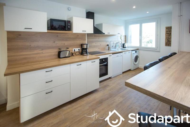 Chambre - 12 m² - 1 pièce