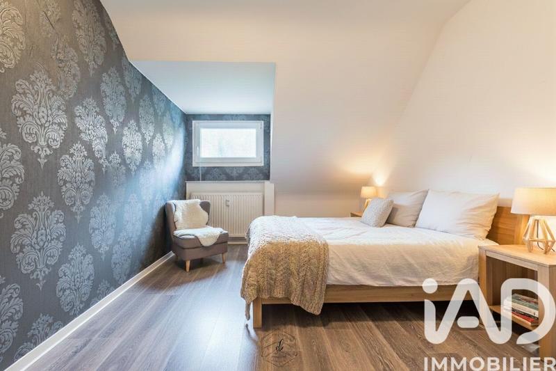 Maison - 127 m² - 7 pièces