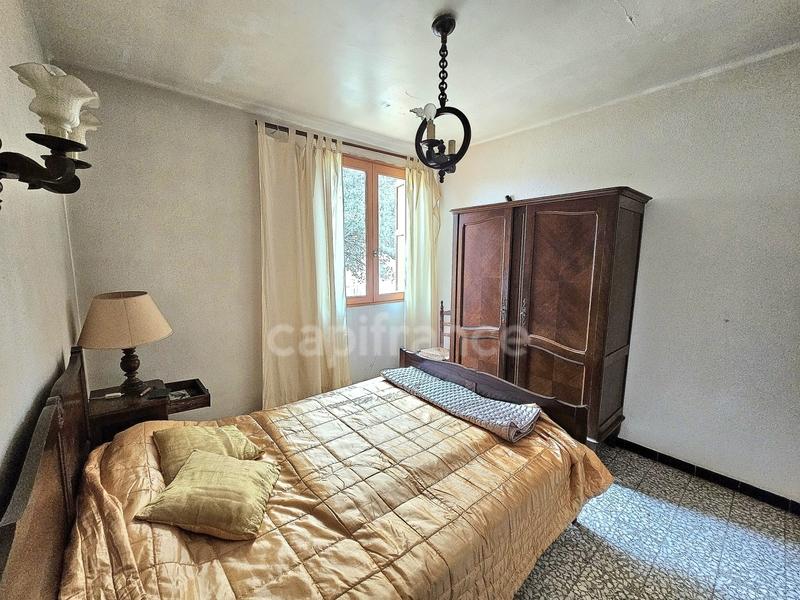 Maison - 193 m² - 5 pièces