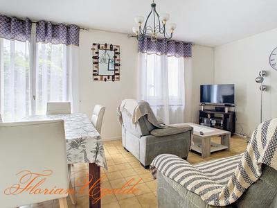 Maison - 123 m² - 7 pièces