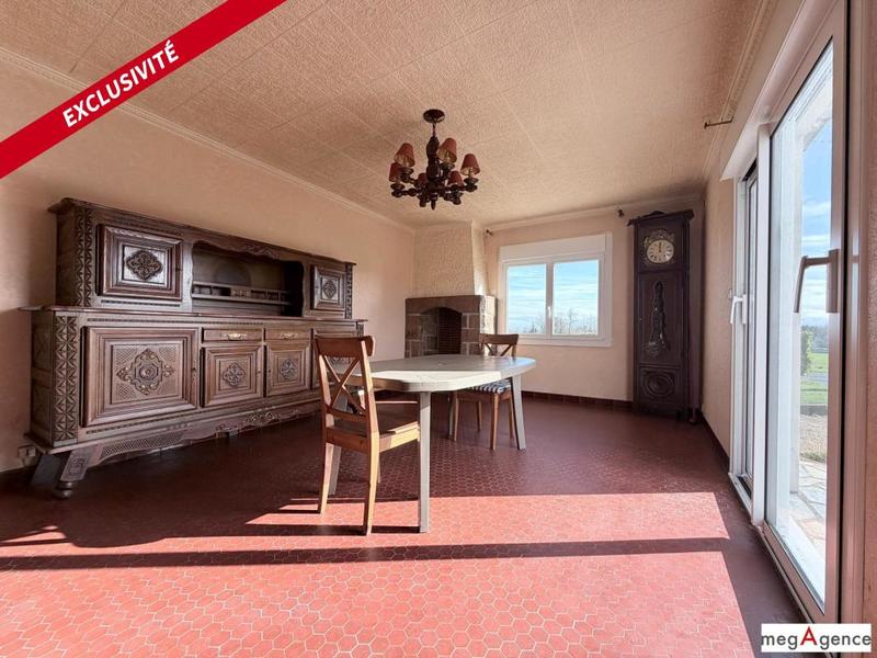 Maison traditionnelle - 97 m² - 7 pièces