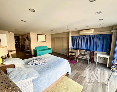 Duplex - 195 m² - 6 pièces