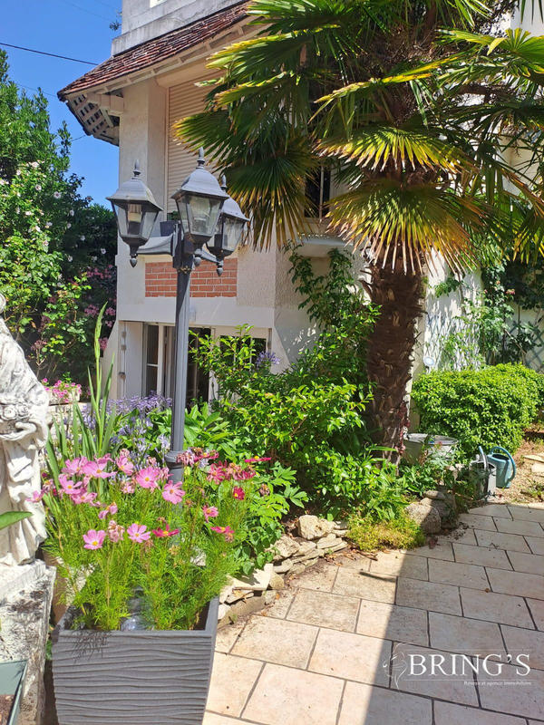 Maison - 150 m² - 6 pièces